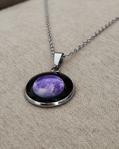 Colección Cómica - Purple Moon Luna llena en descuento por el mes de la mujer.