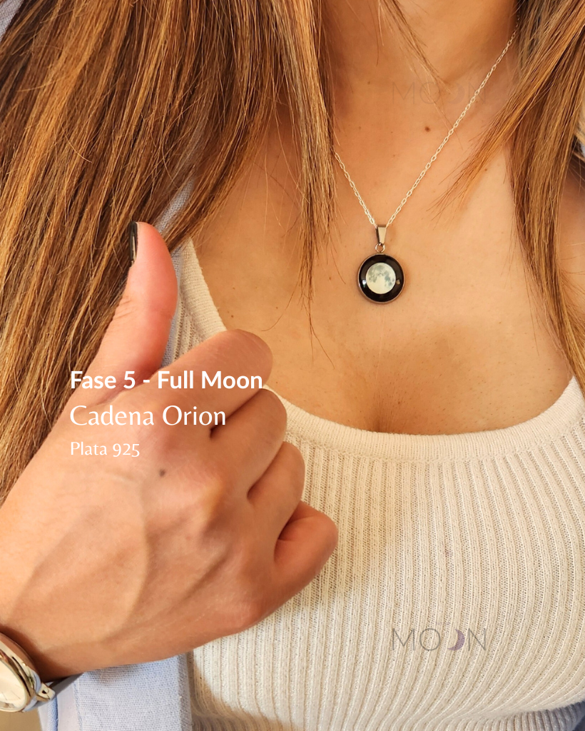 Luna Llena - Cadena de acero quirúrgico o plata 925 (DISPONIBLE EN 10 DÍAS)