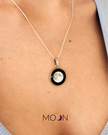 Luna Llena - Cadena de acero quirúrgico o plata 925 (DISPONIBLE EN 10 DÍAS)