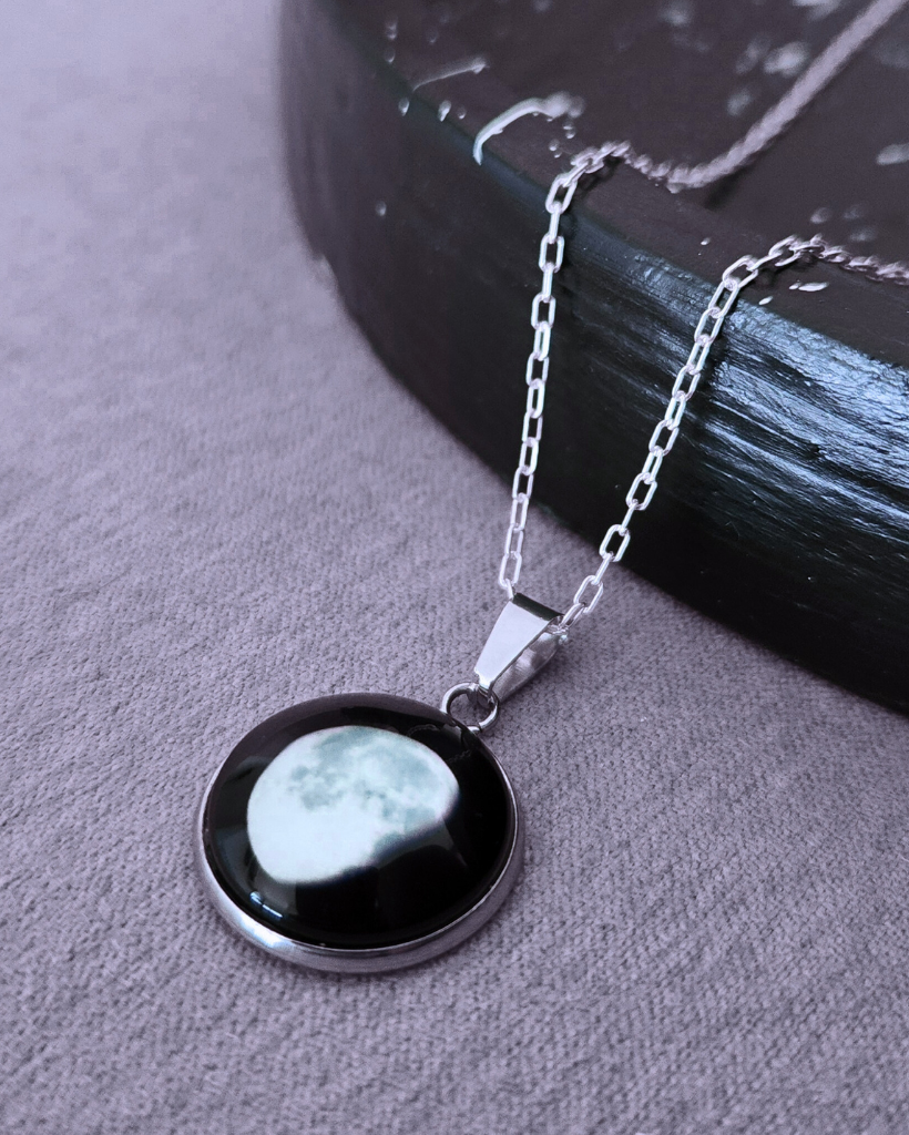 Luna Gibosa Creciente  - Cadena de acero quirúrgico