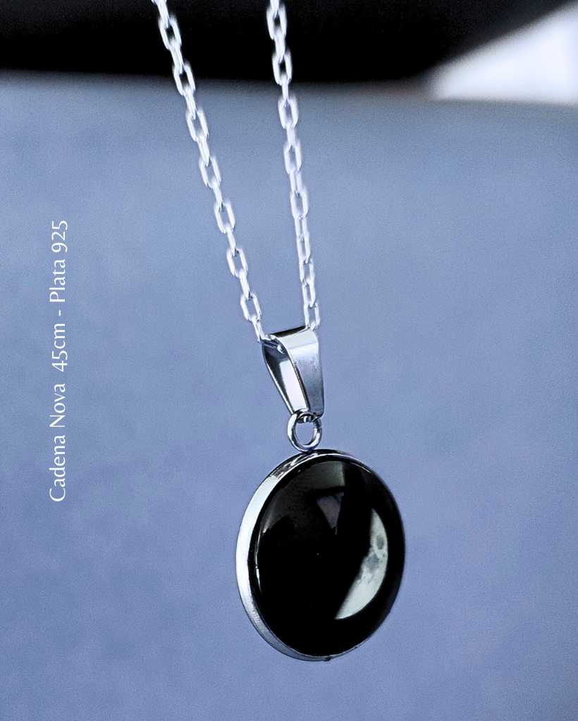 Luna Menguante + Cadena de acero quirúrgico o plata 925