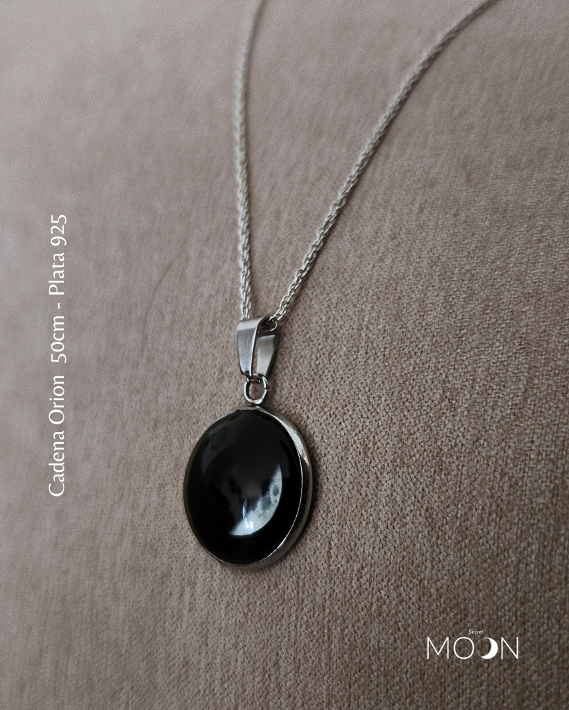 Luna Menguante + Cadena de acero quirúrgico o plata 925