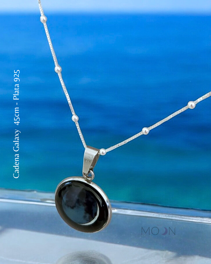 Luna Vieja Menguante + Cadena de acero quirúrgico o plata 925