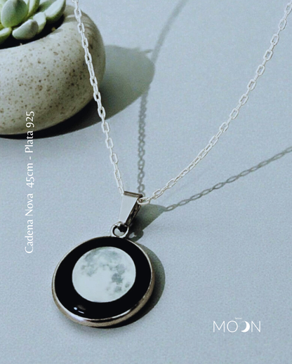 Luna Llena - Cadena de acero quirúrgico o plata 925 (DISPONIBLE EN 10 DÍAS)