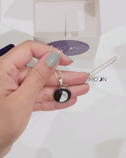 Descubrí La luna que brilló en tu fecha especial.